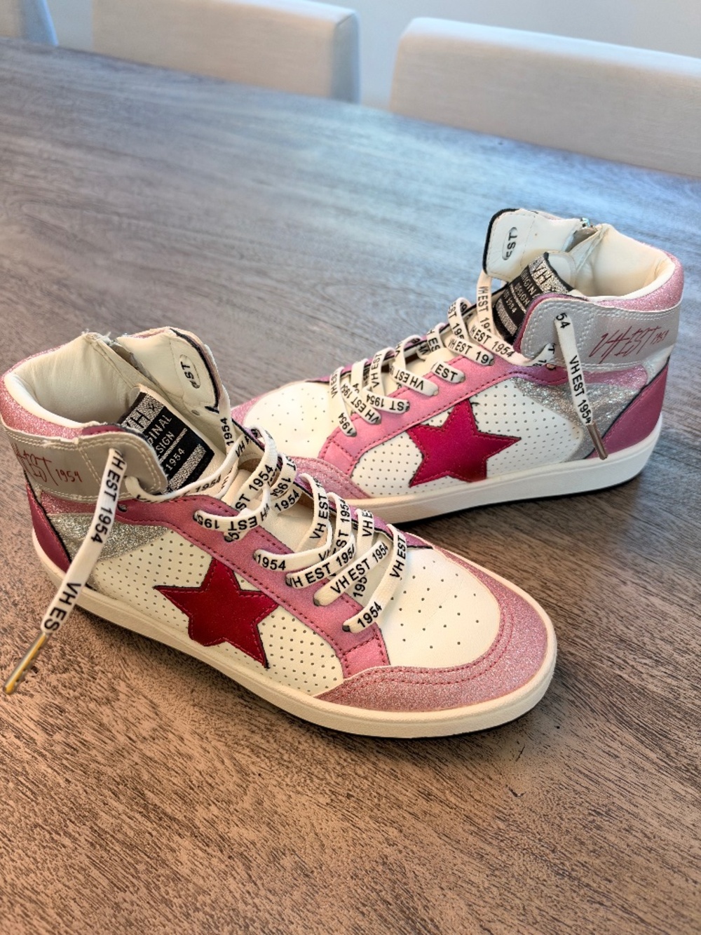 Vintage Havana Pink Swirl Size 7